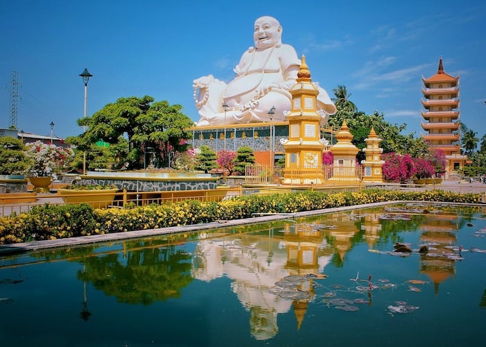 Famous spiritual tourist destinations in Vietnam